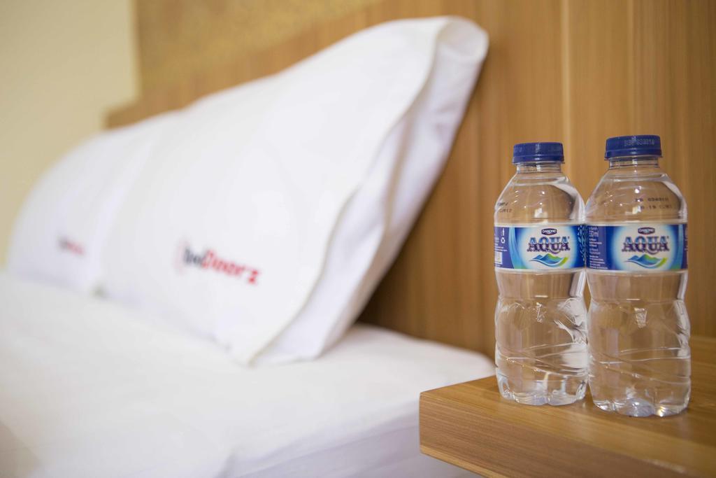 Reddoorz Near Tegalega Park Hotel Бандунг Екстериор снимка